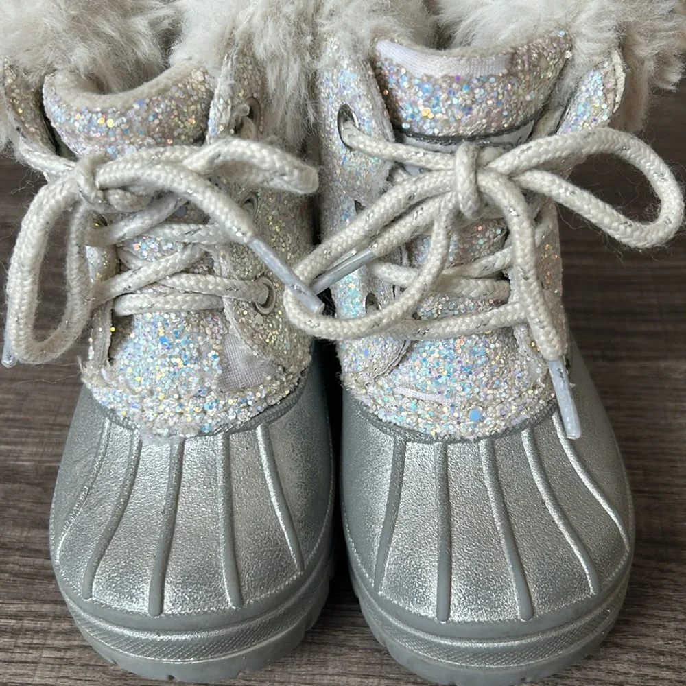 London Fog Girls Lil Tadley White Glitter Faux‎ Fur Winter Snow Boots Glam 7